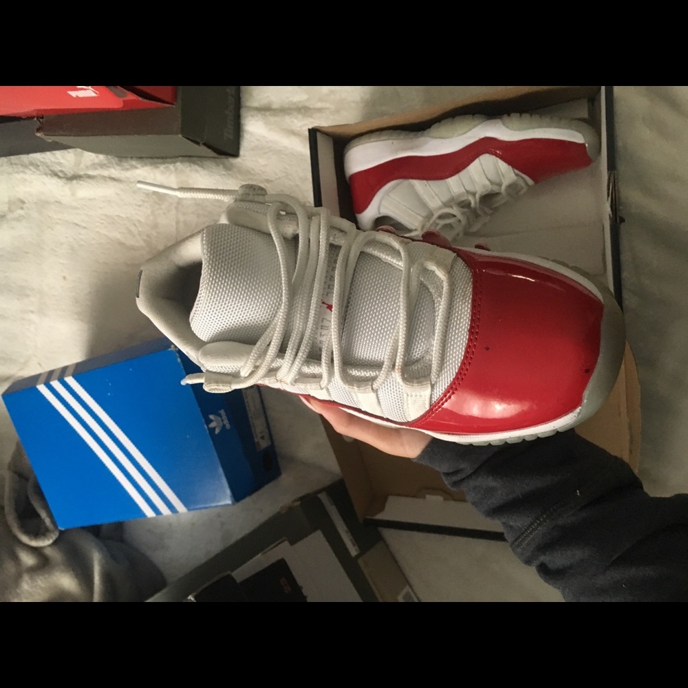 Varsity Low 11s - Picture 2 of 6